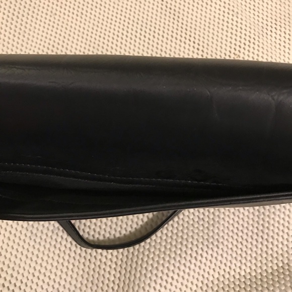 Calvin Klein - Picture 5 of 7